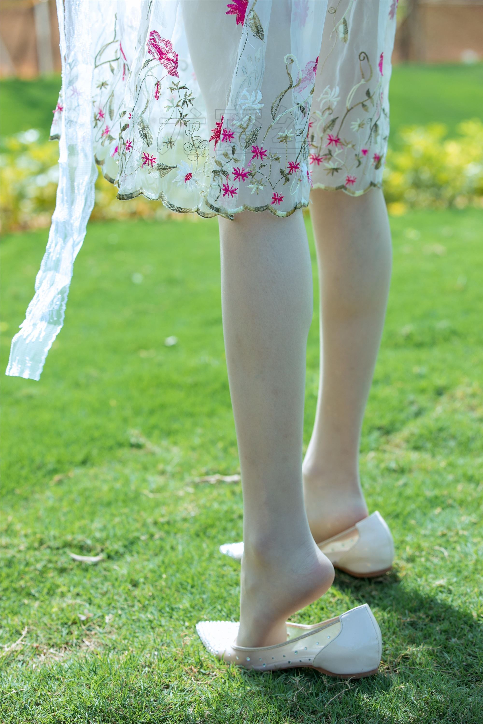 尤蜜丝 穿搭写真 NO.004